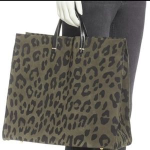 Clare v simple tote